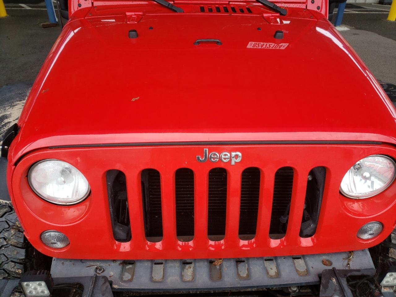 2018 Jeep Wrangler - Image 12