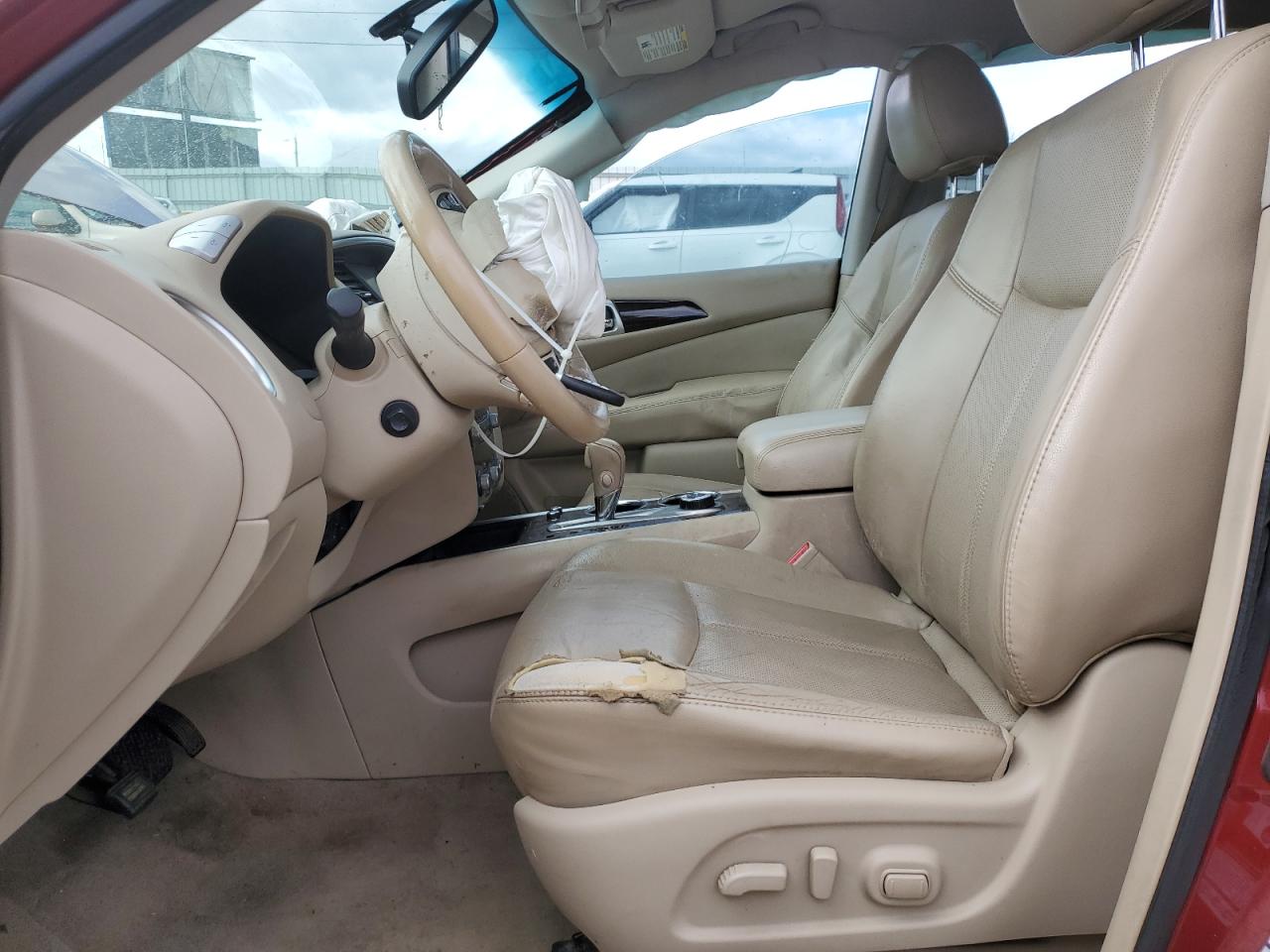 2014 Nissan Pathfinder - Image 7