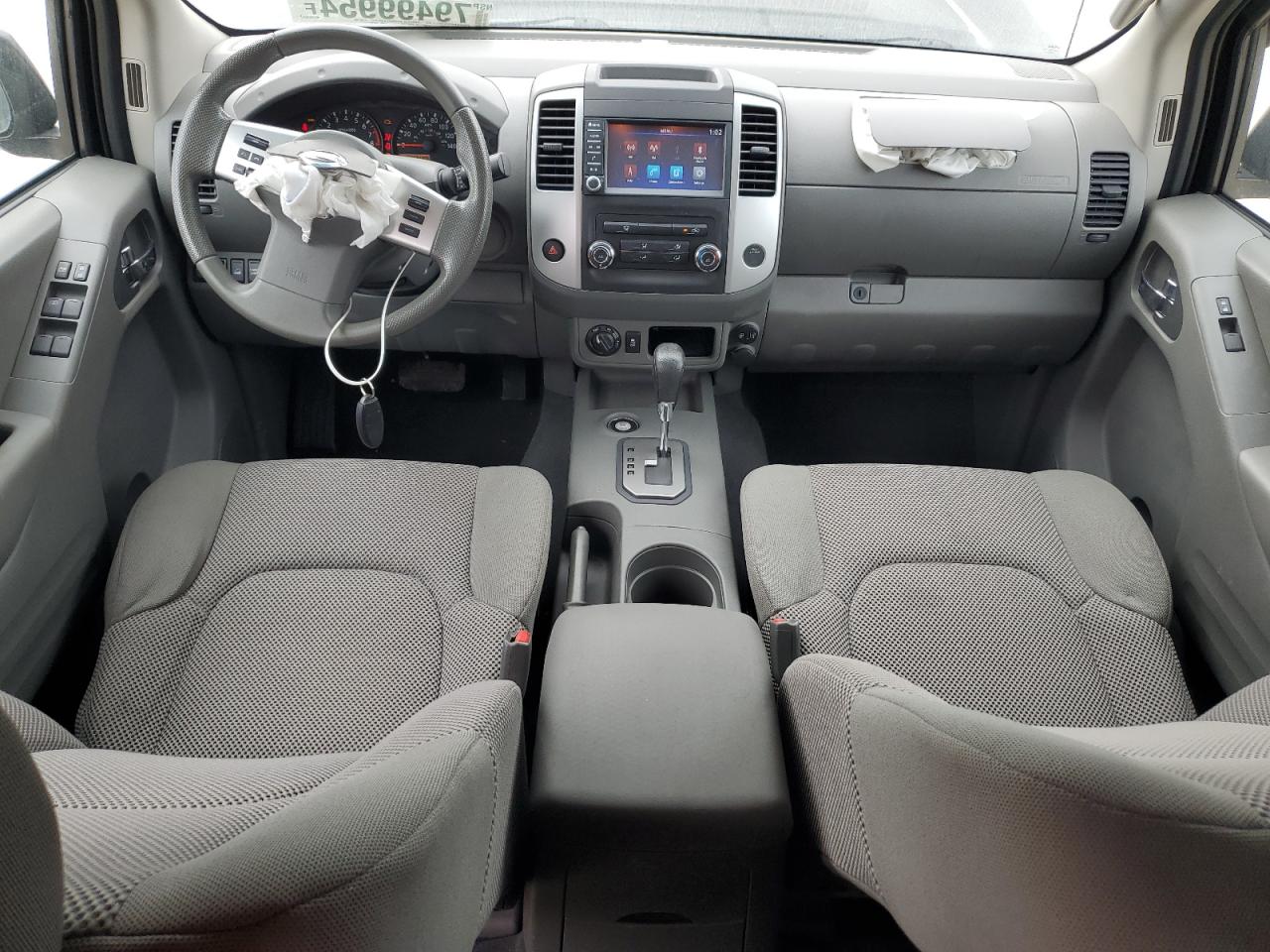 2021 Nissan Navara (Frontier) - Image 8