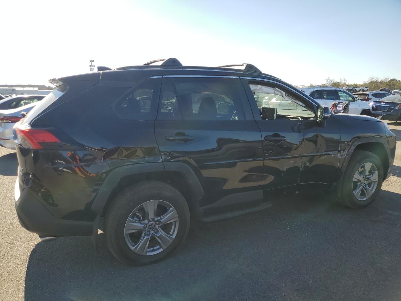 2024 Toyota RAV 4 - Image 3
