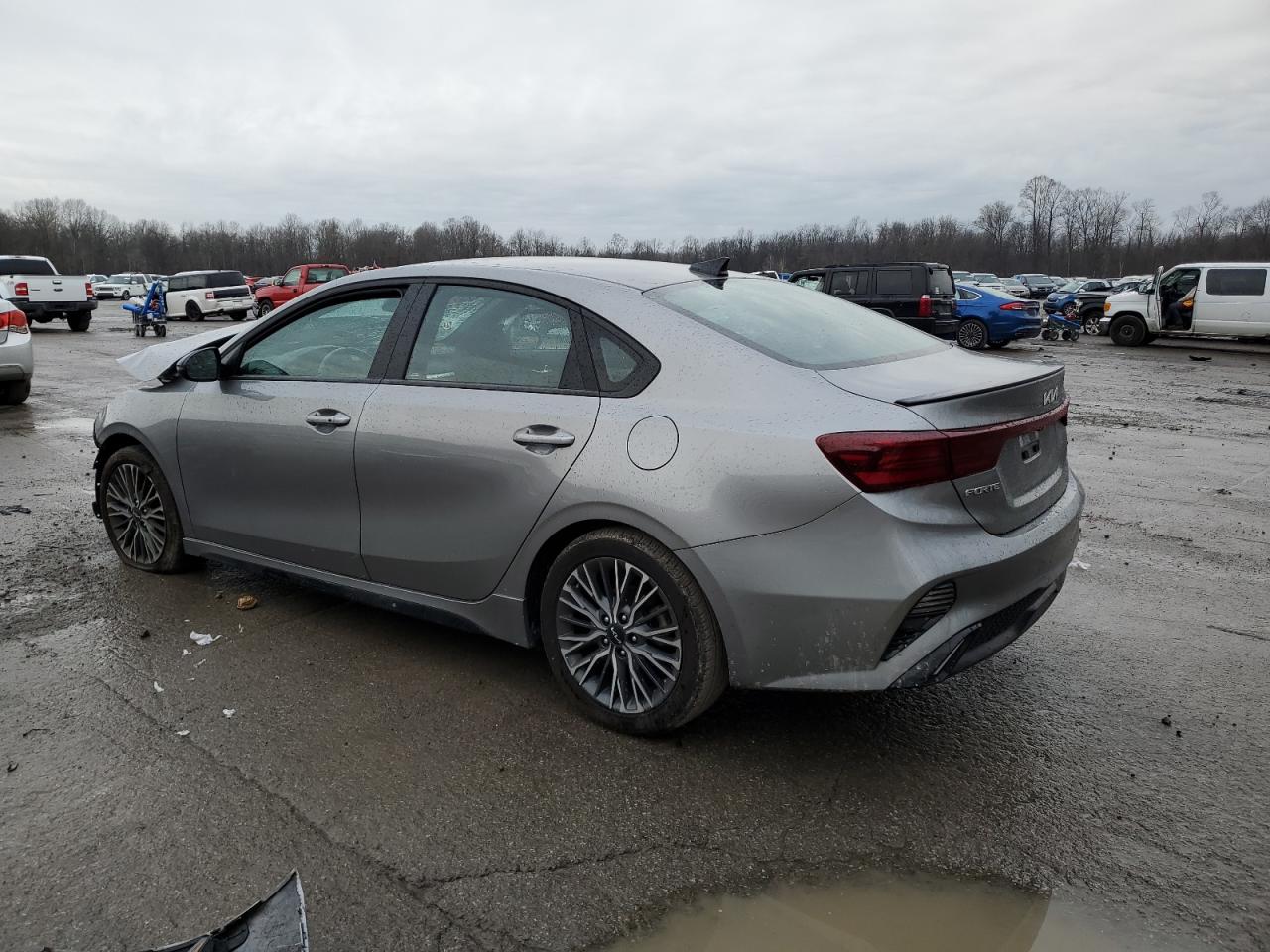 2023 Kia Forte - Image 2