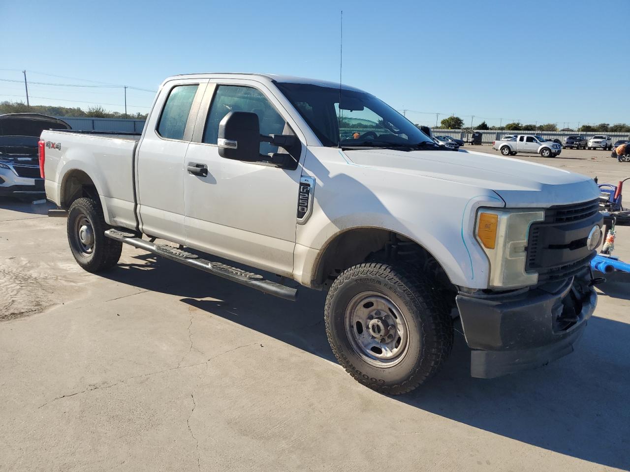 VIN 1FT7X2B68HED20186 2017 FORD F250 no.4