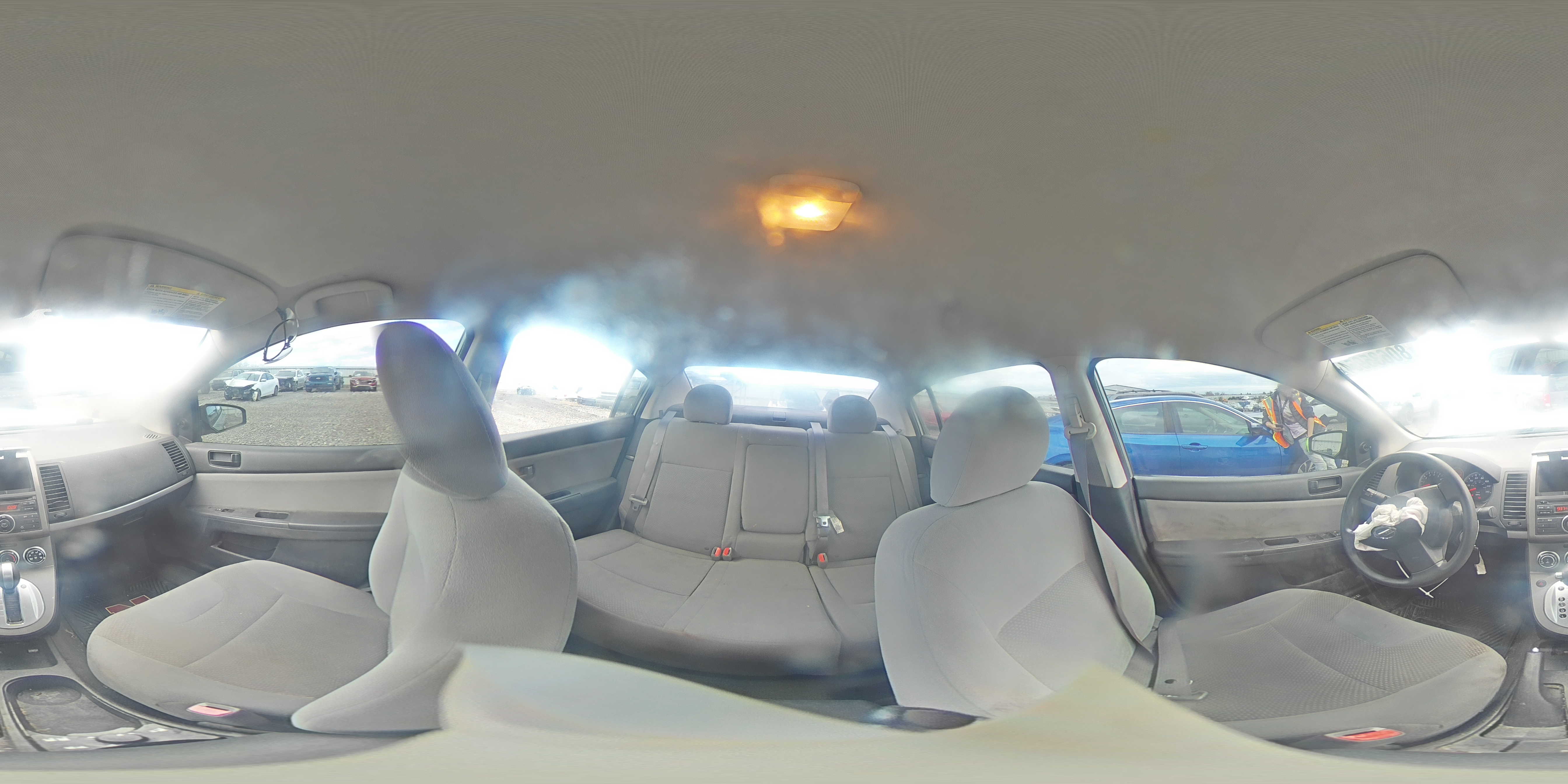 2012 Nissan Sentra - Image 12
