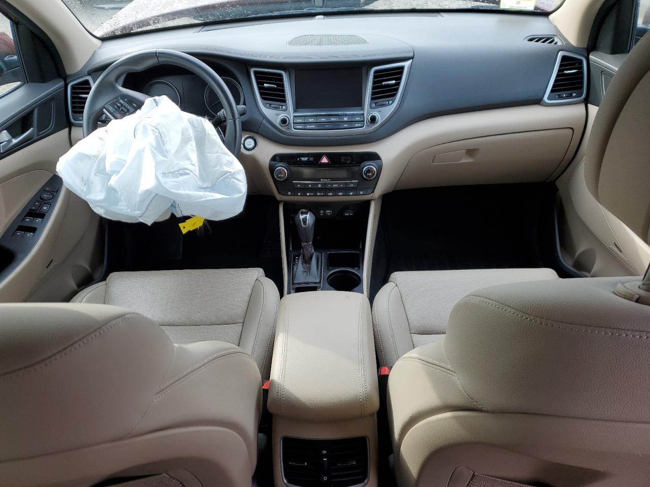 2017 Hyundai Tucson - Image 8