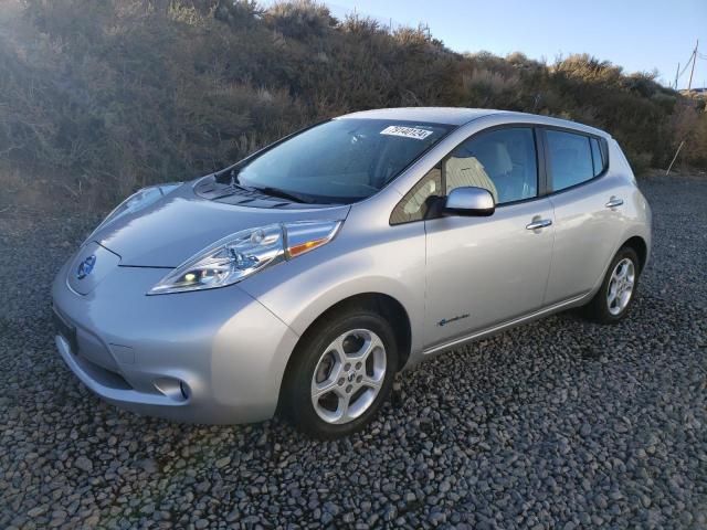  NISSAN LEAF 2013 Серебристый