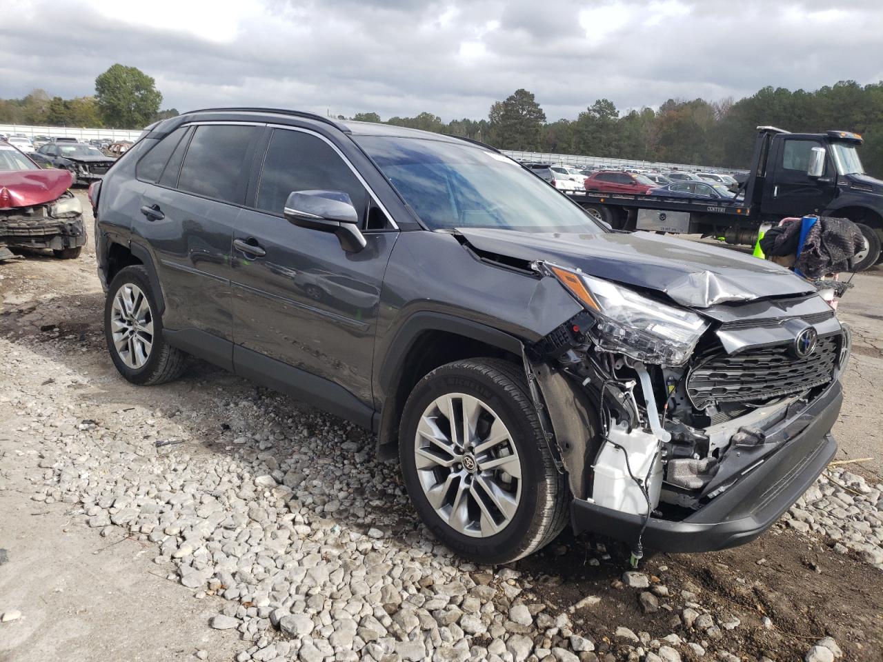 2023 Toyota RAV 4 - Image 4