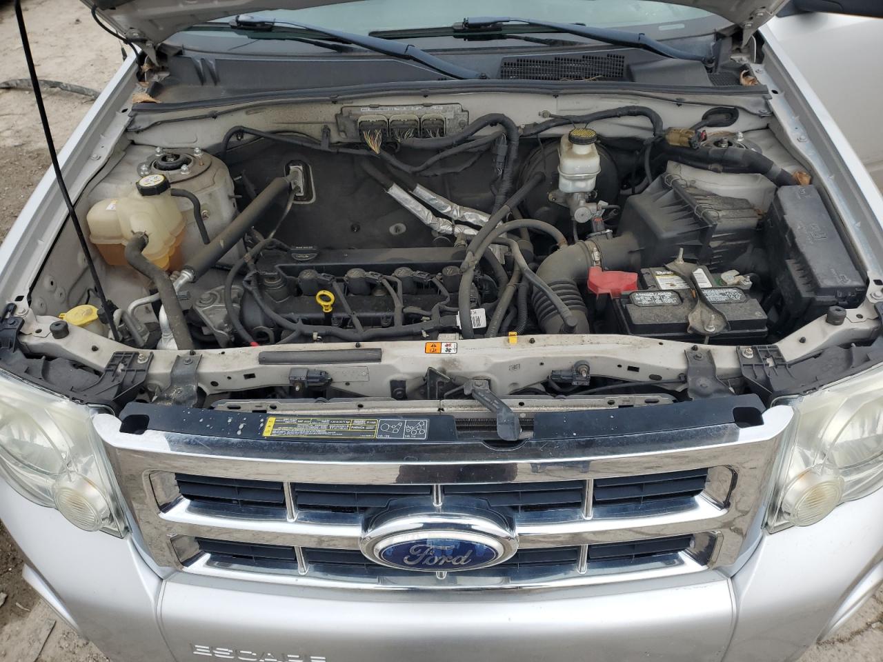 2010 Ford Escape - Image 14