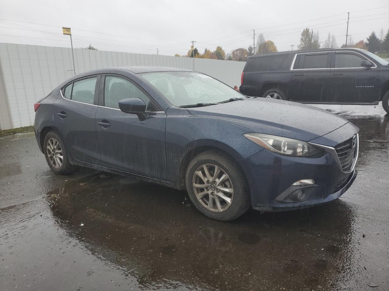 2015 Mazda 3 - Image 4