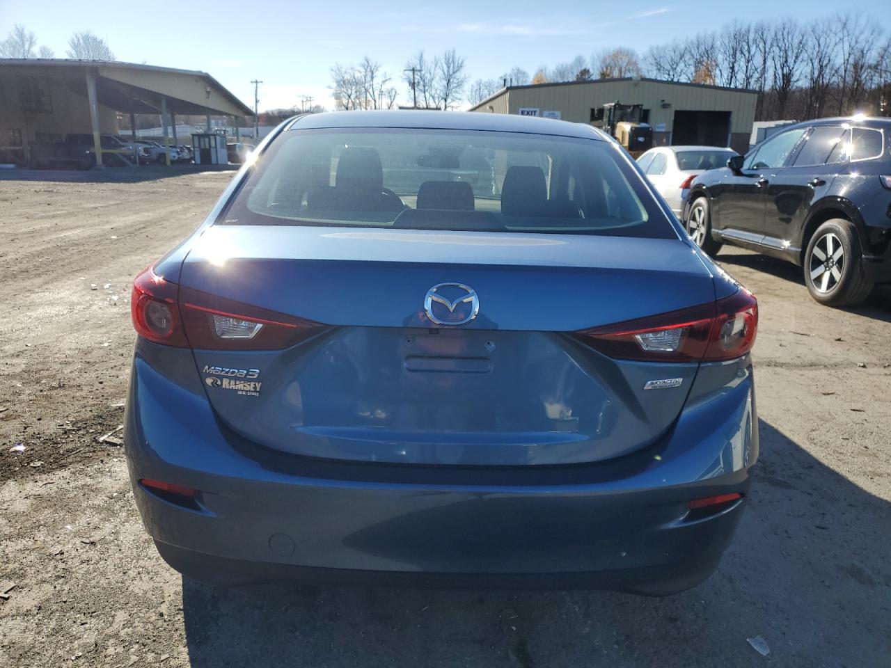 2018 Mazda 3 Sport VIN: 3MZBN1U78JM216729 Lot: 81566944