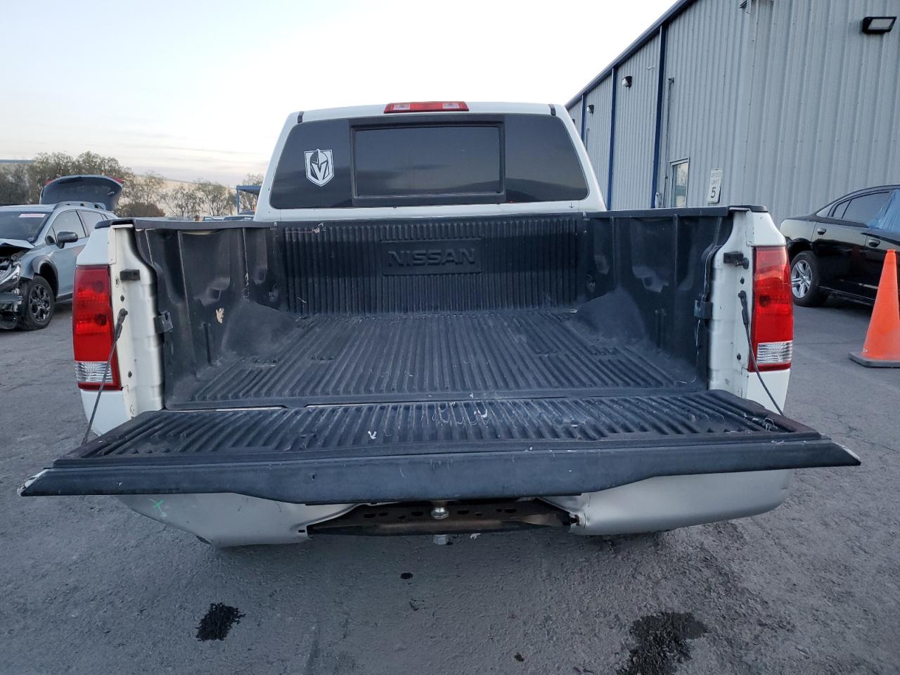 2008 Nissan Titan Xe VIN: 1N6AA07D18N307215 Lot: 79448994