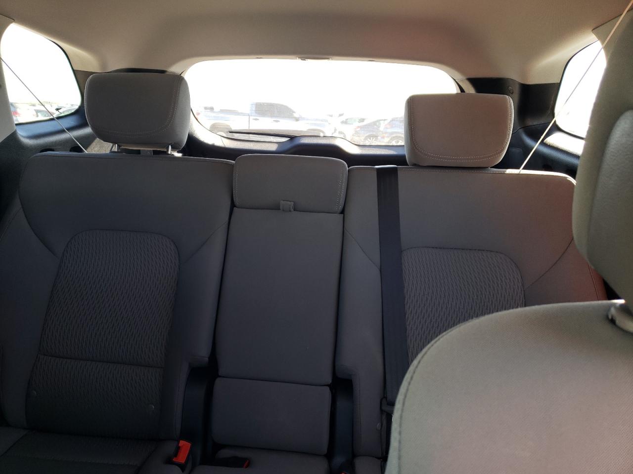 2019 Hyundai Santa Fe - Image 10