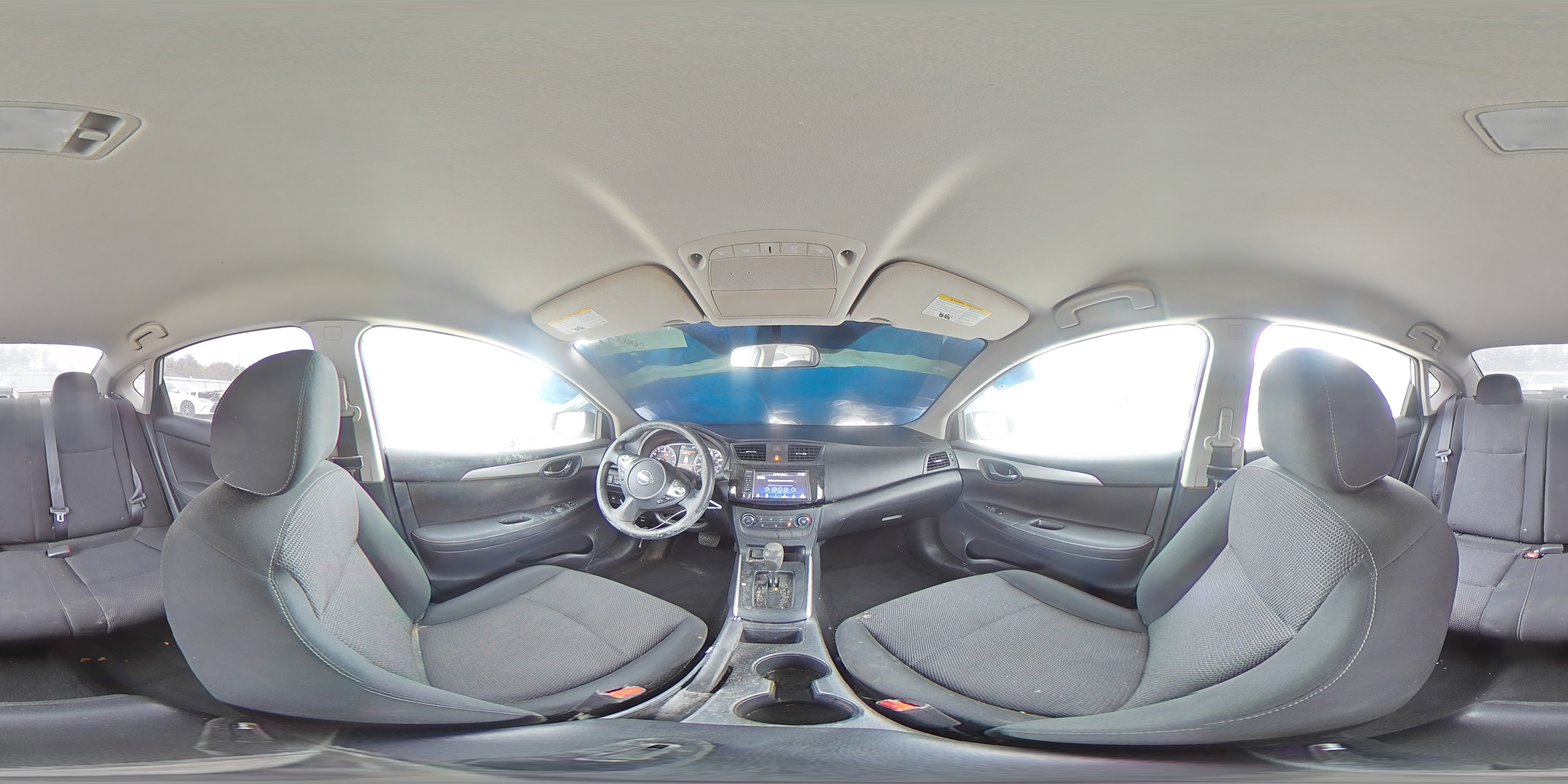 2019 Nissan Sentra - Image 14