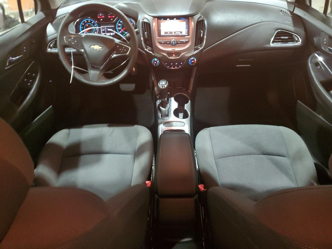 2016 Chevrolet Cruze - Image 8