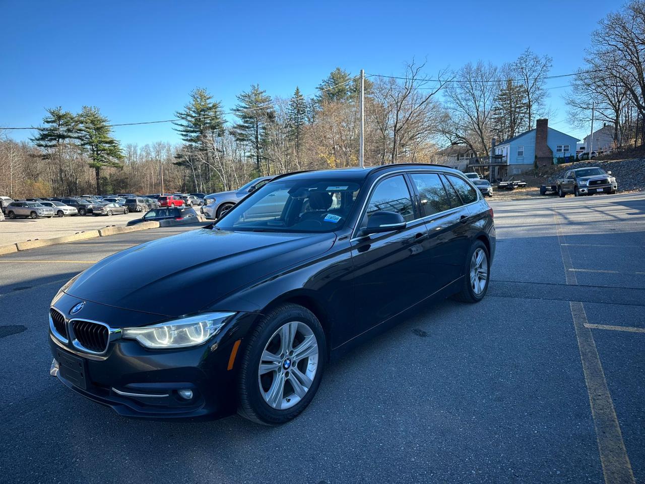 VIN WBA8J1C51JA019002 2018 BMW 3 SERIES no.1