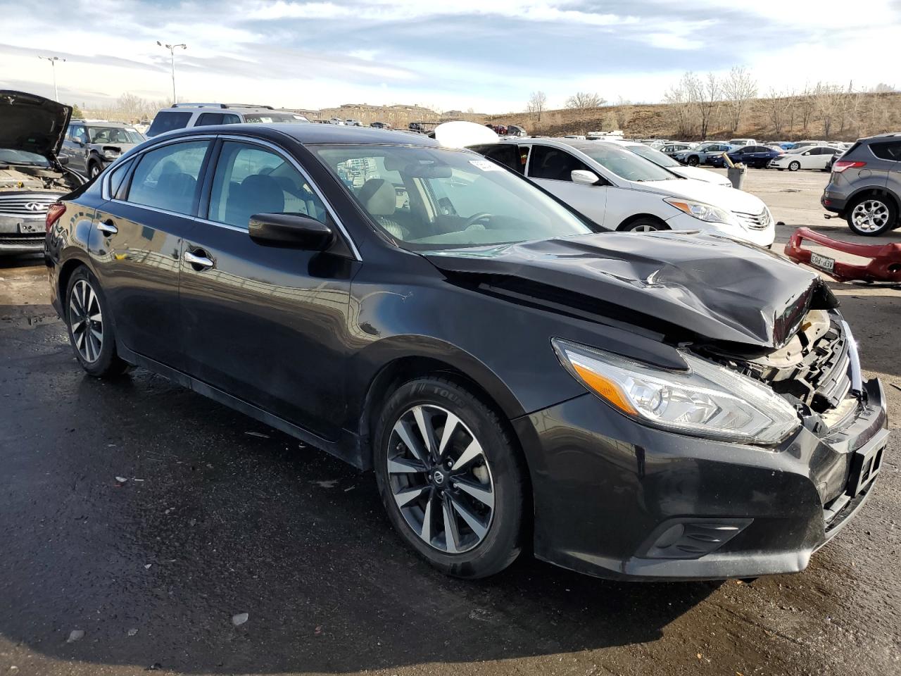 VIN 1N4AL3AP0JC254046 2018 NISSAN ALTIMA no.4