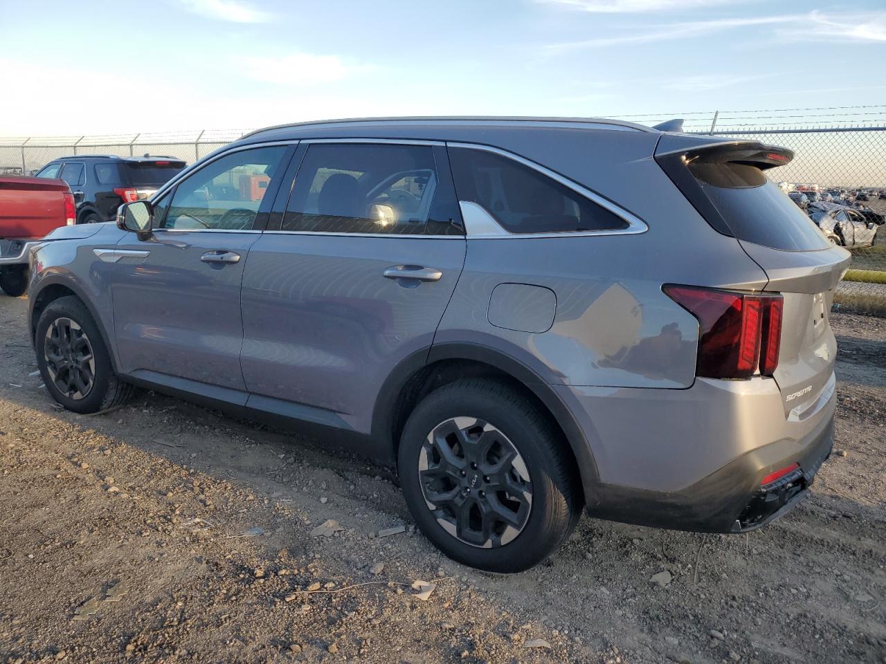2024 Kia Sorento - Image 2