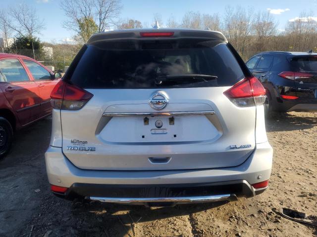  NISSAN ROGUE 2020 Сріблястий