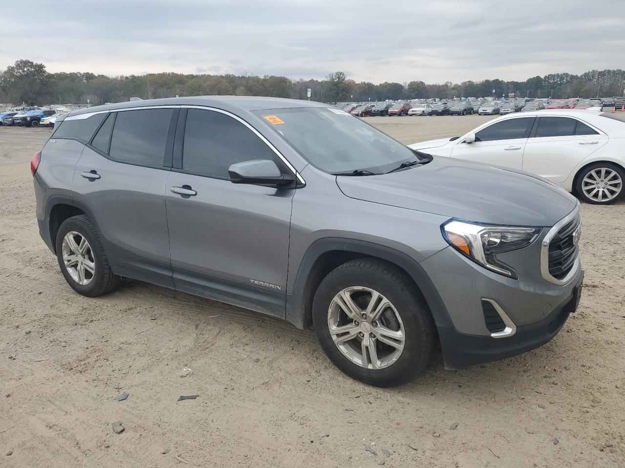 2020 GMC Terrain - Image 4