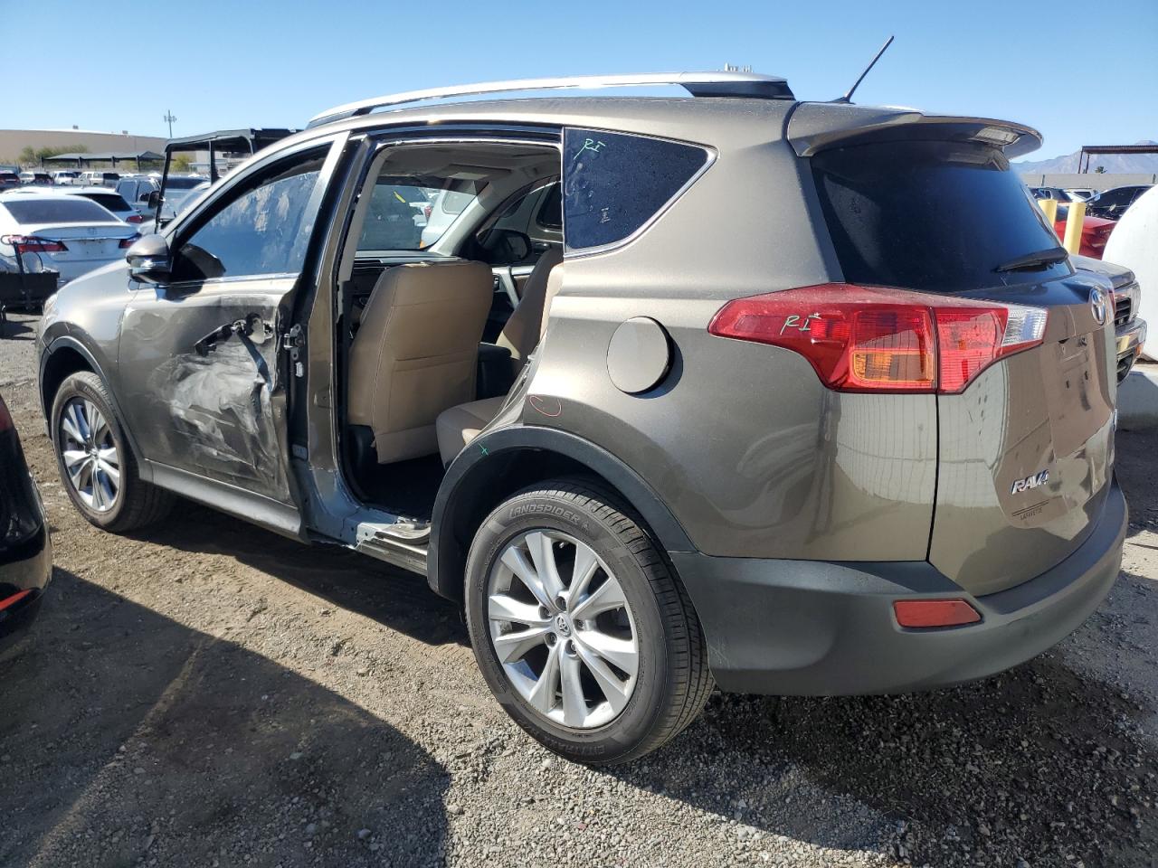 2015 Toyota RAV 4 - Image 2