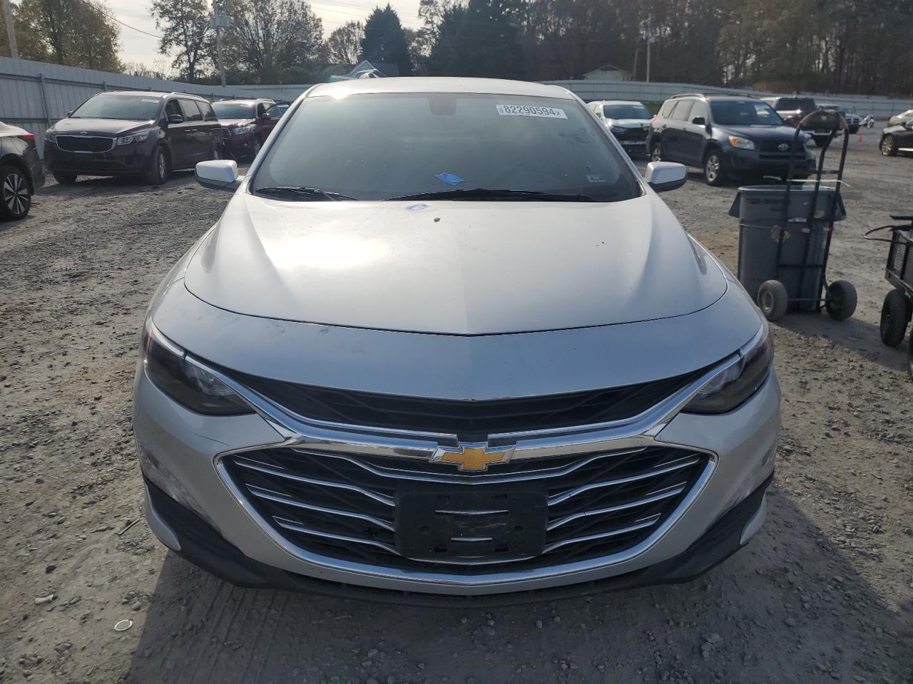 2020 Chevrolet Malibu - Image 5