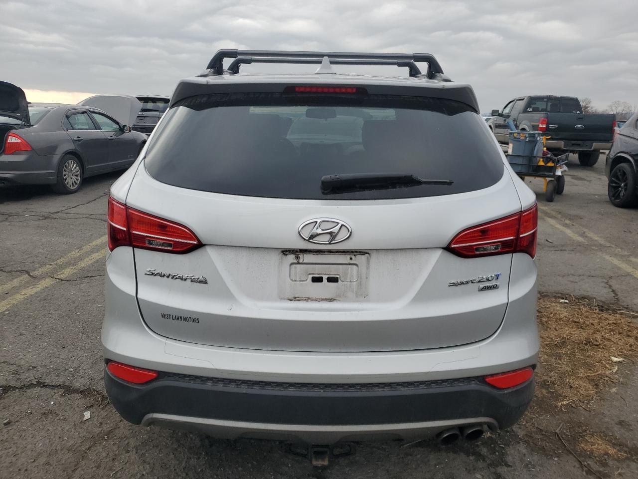 2014 Hyundai Santa Fe - Image 6