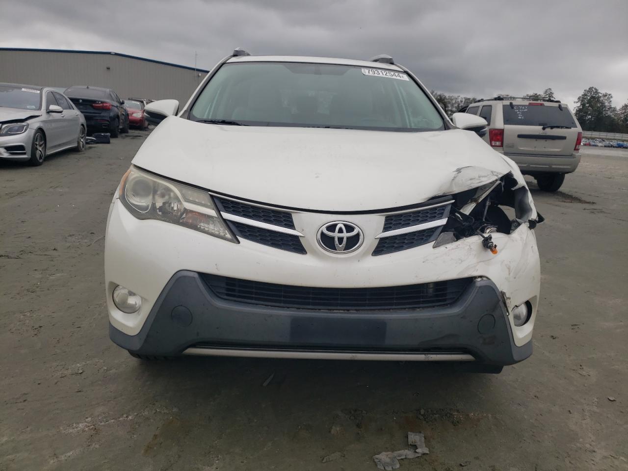 2013 Toyota RAV 4 - Image 5