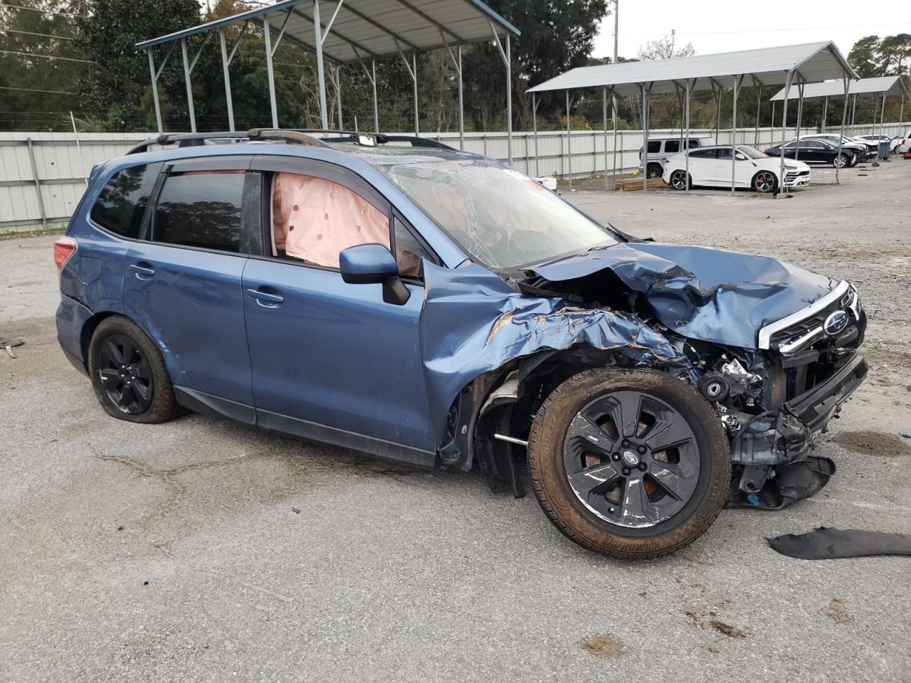 2017 Subaru Forester - Image 4