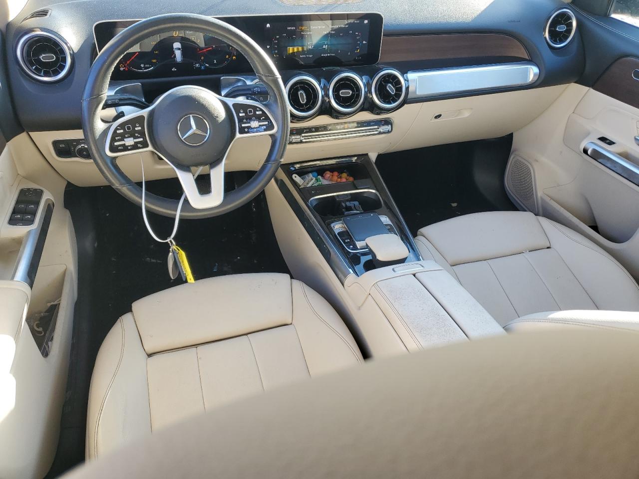 2020 Mercedes-Benz GLB - Image 8