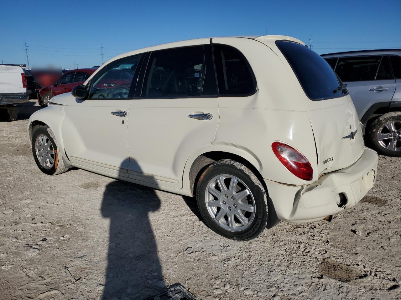 2007 Chrysler PT Cruiser - Image 2