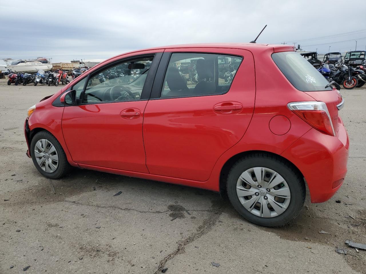 VIN JTDKTUD32DD557308 2013 TOYOTA YARIS no.2