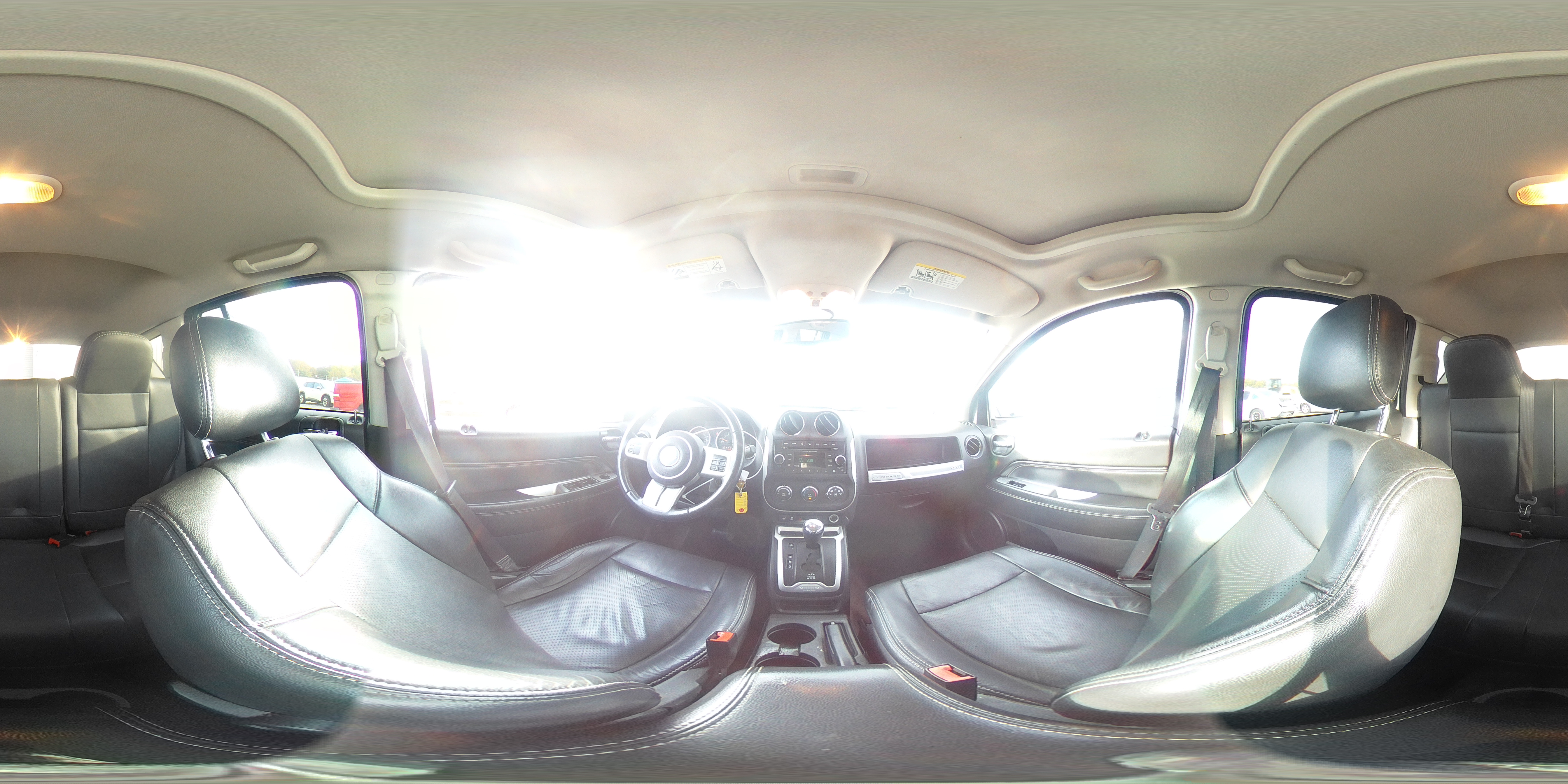 2015 Jeep Compass - Image 15