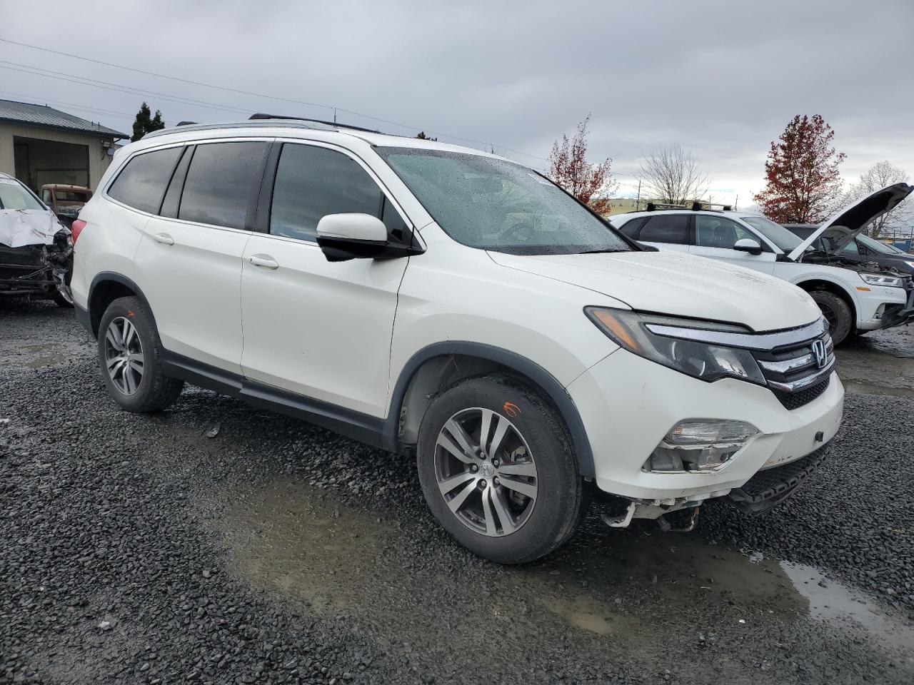 2016 Honda Pilot - Image 4