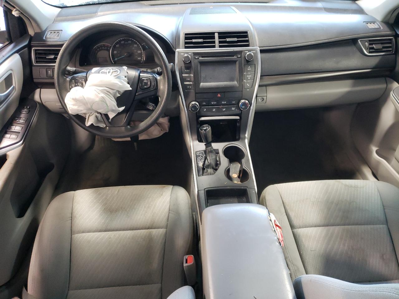 2015 Toyota Camry - Image 8