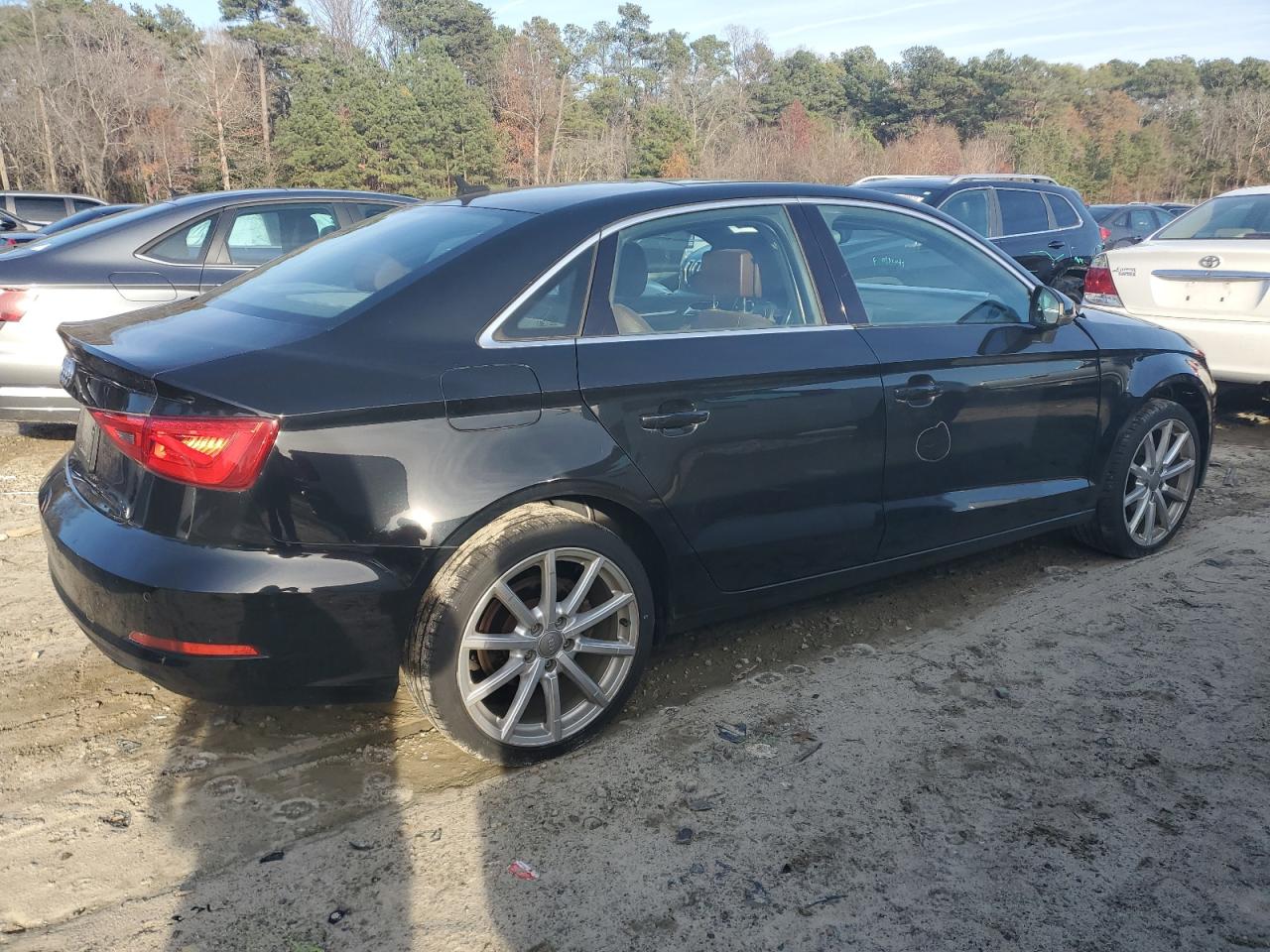 VIN WAUCCGFF7F1116465 2015 AUDI A3 no.3