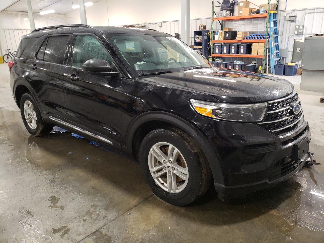 2021 Ford Explorer - Image 4