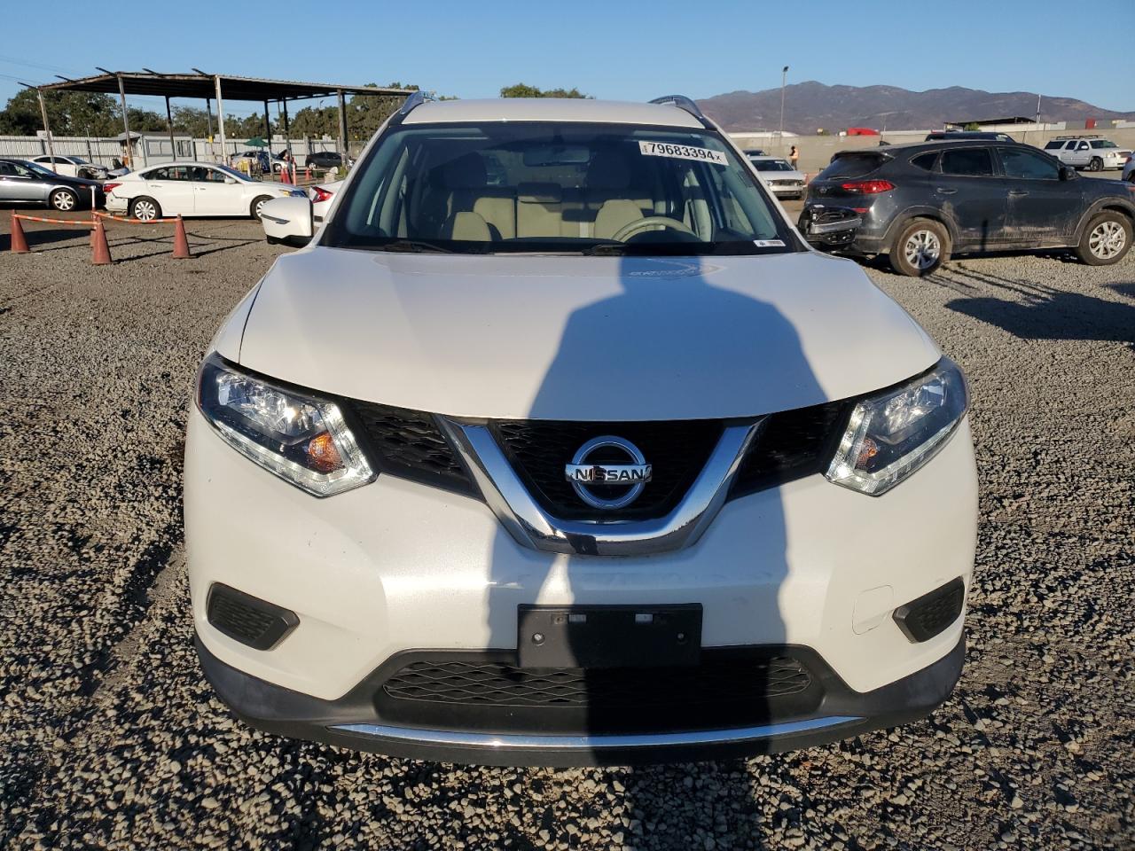 VIN KNMAT2MV6FP573532 2015 NISSAN ROGUE no.5