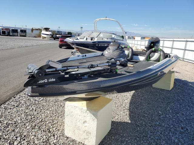 2014 Bass Boat