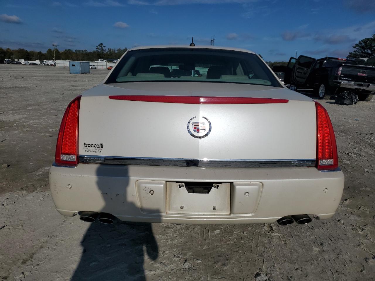 2007 Cadillac Dts VIN: 1G6KD57Y67U220948 Lot: 79714674