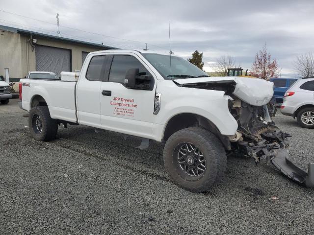 Пикапы FORD F250 2017 Белый