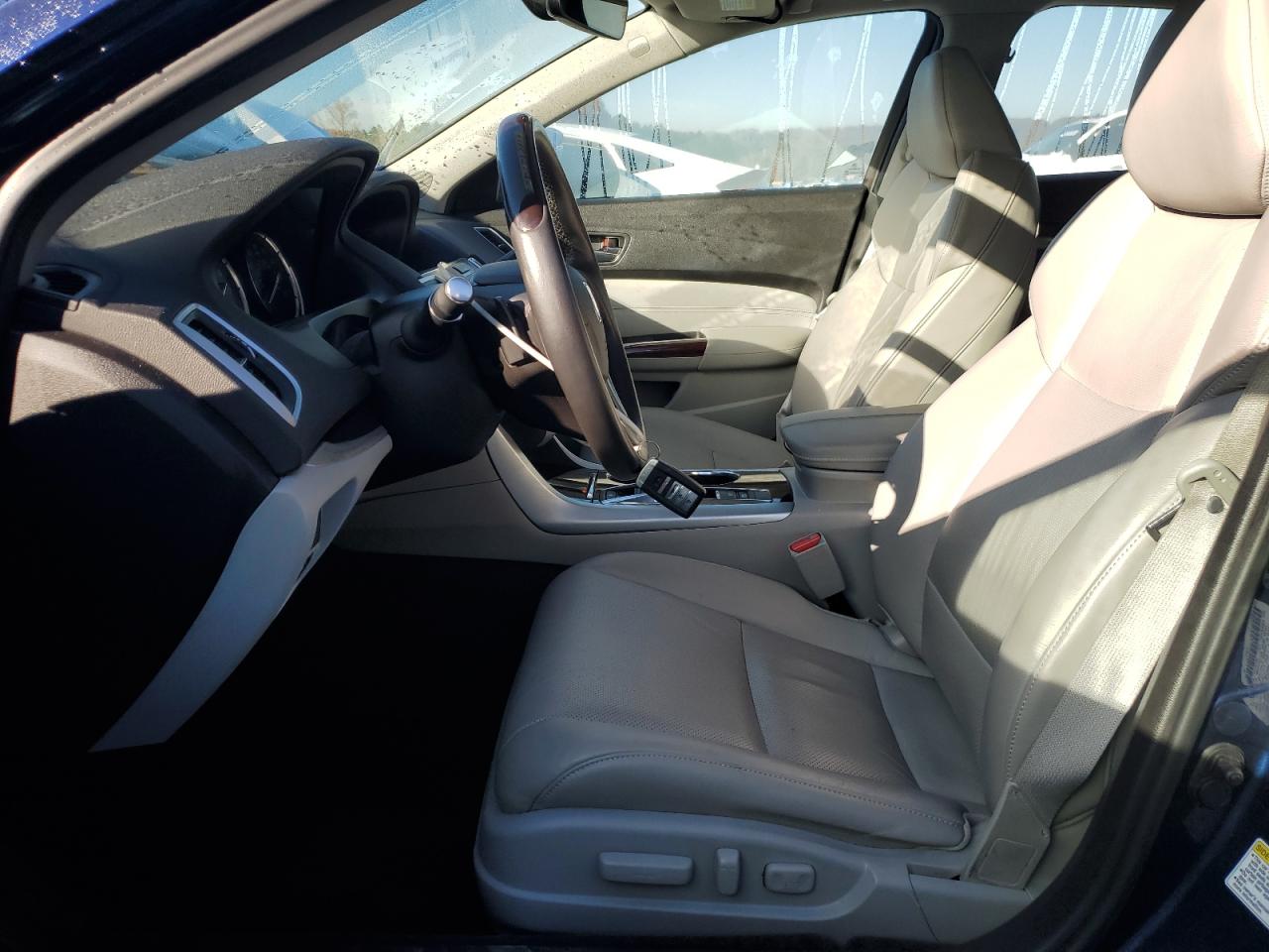 2017 Acura TLX - Image 7
