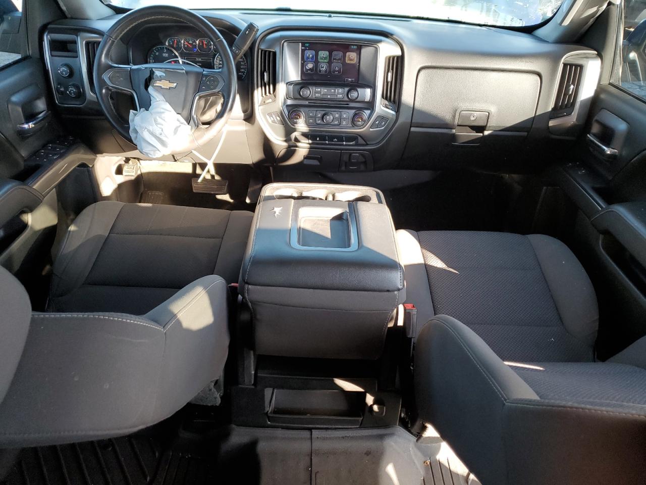 2017 Chevrolet Silverado - Image 8