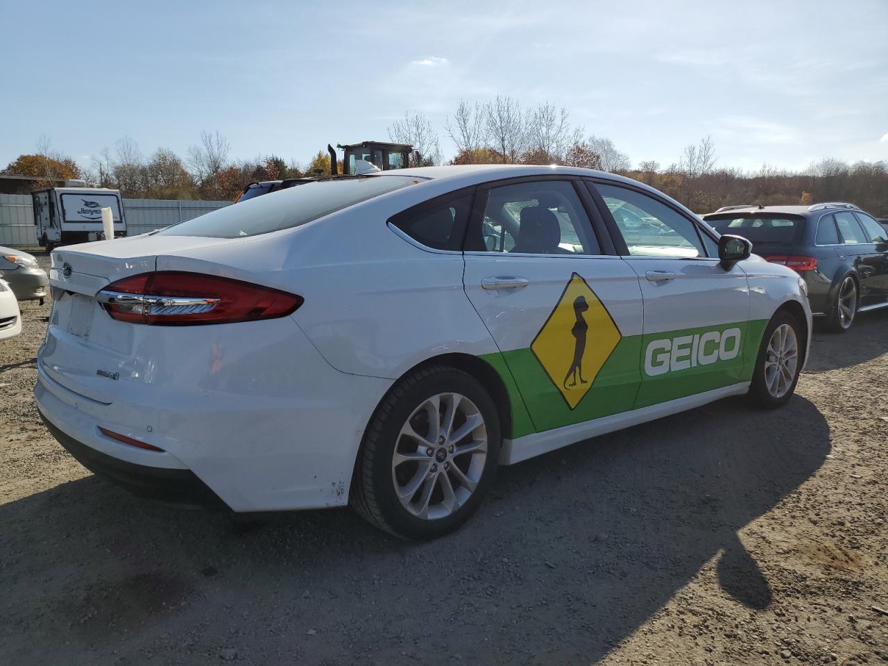 2019 Ford Fusion - Image 3