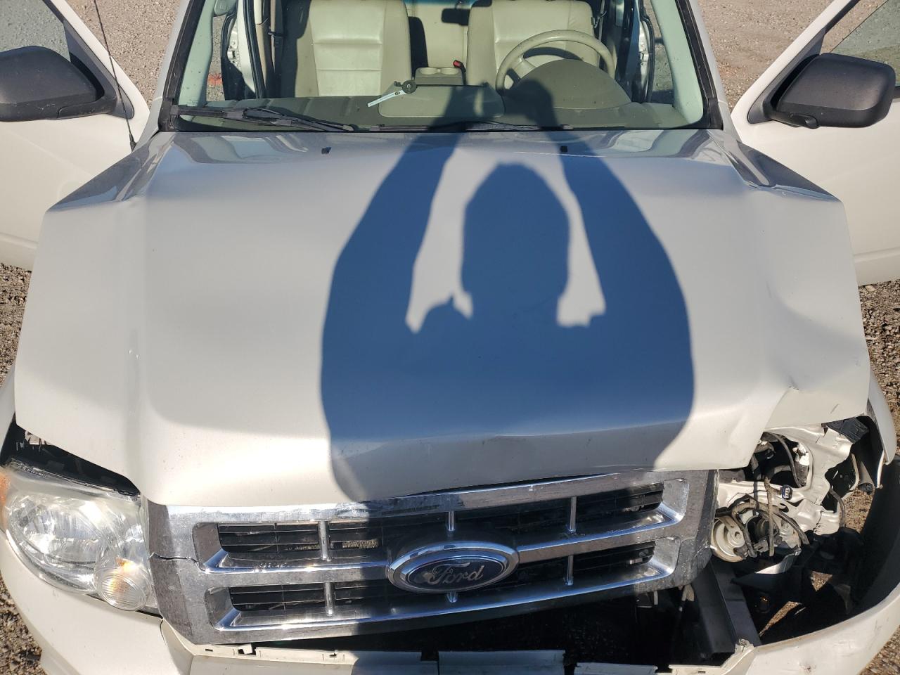 2009 Ford Escape - Image 11
