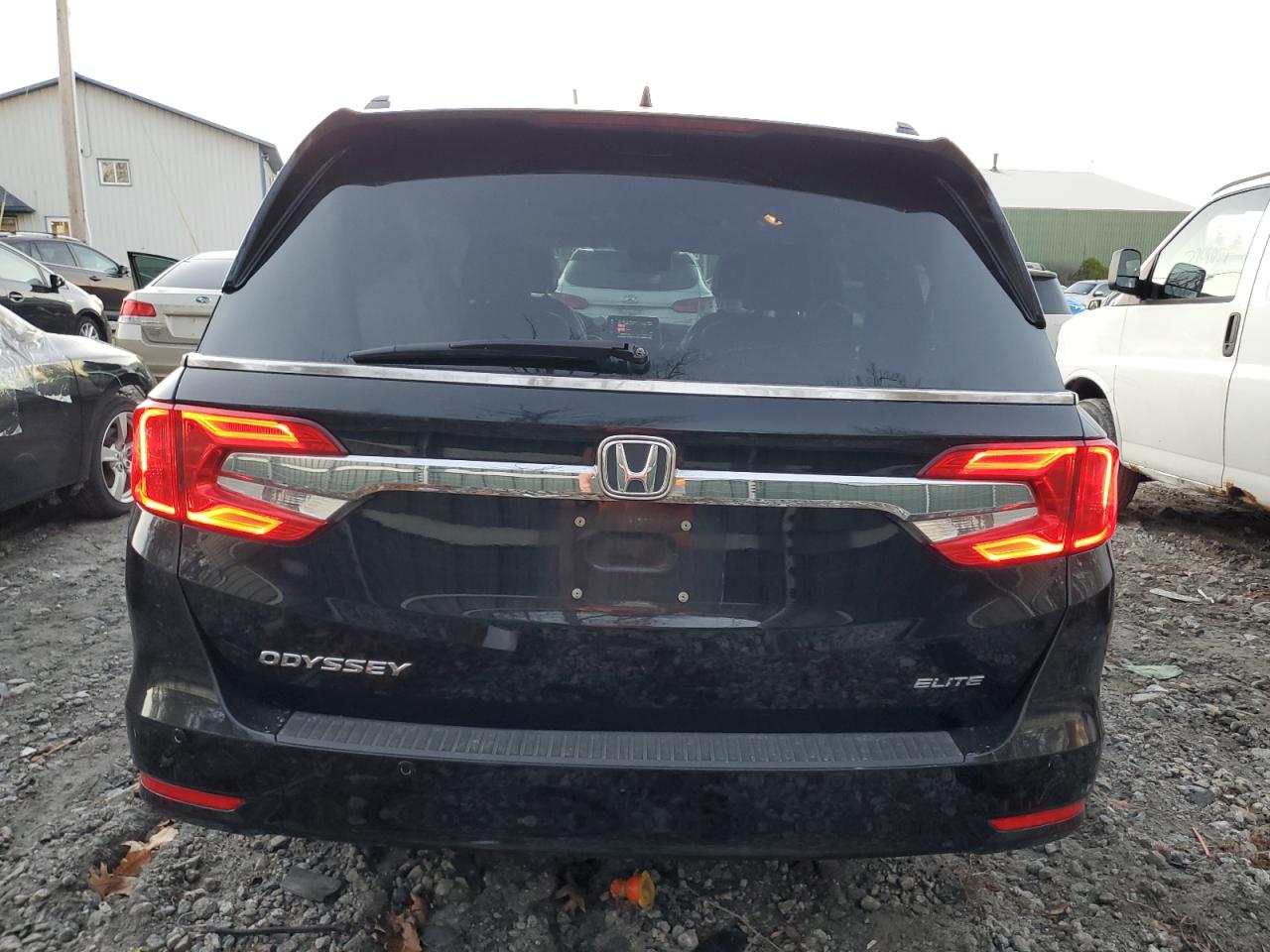 2018 Honda Odyssey Elite VIN: 5FNRL6H96JB023693 Lot: 79611014