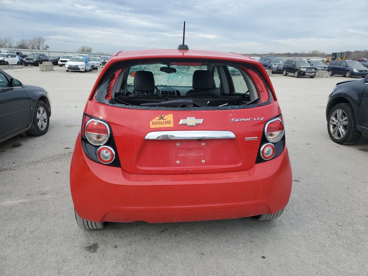 2015 Chevrolet Sonic - Image 6