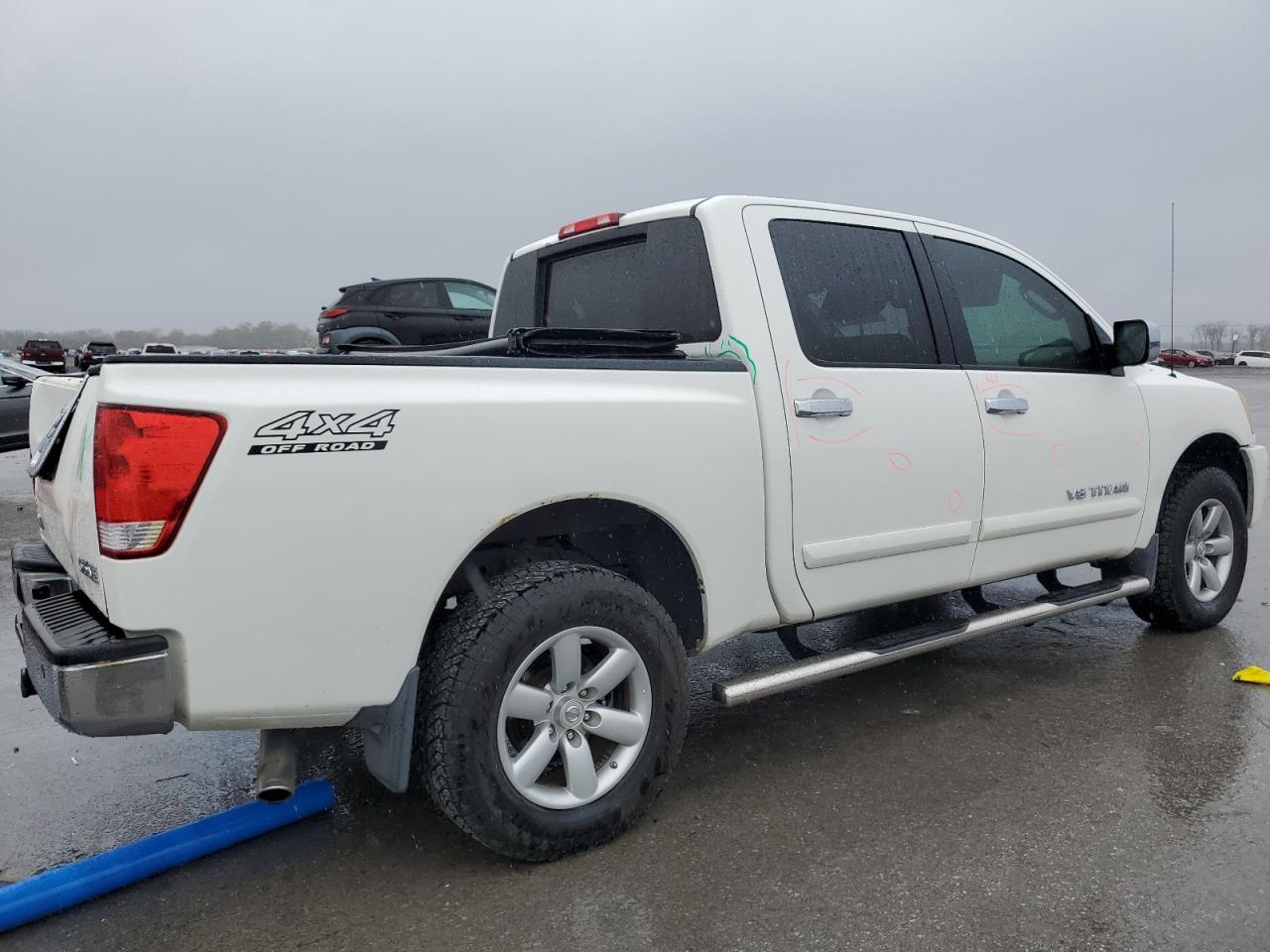 2010 Nissan Titan - Image 3