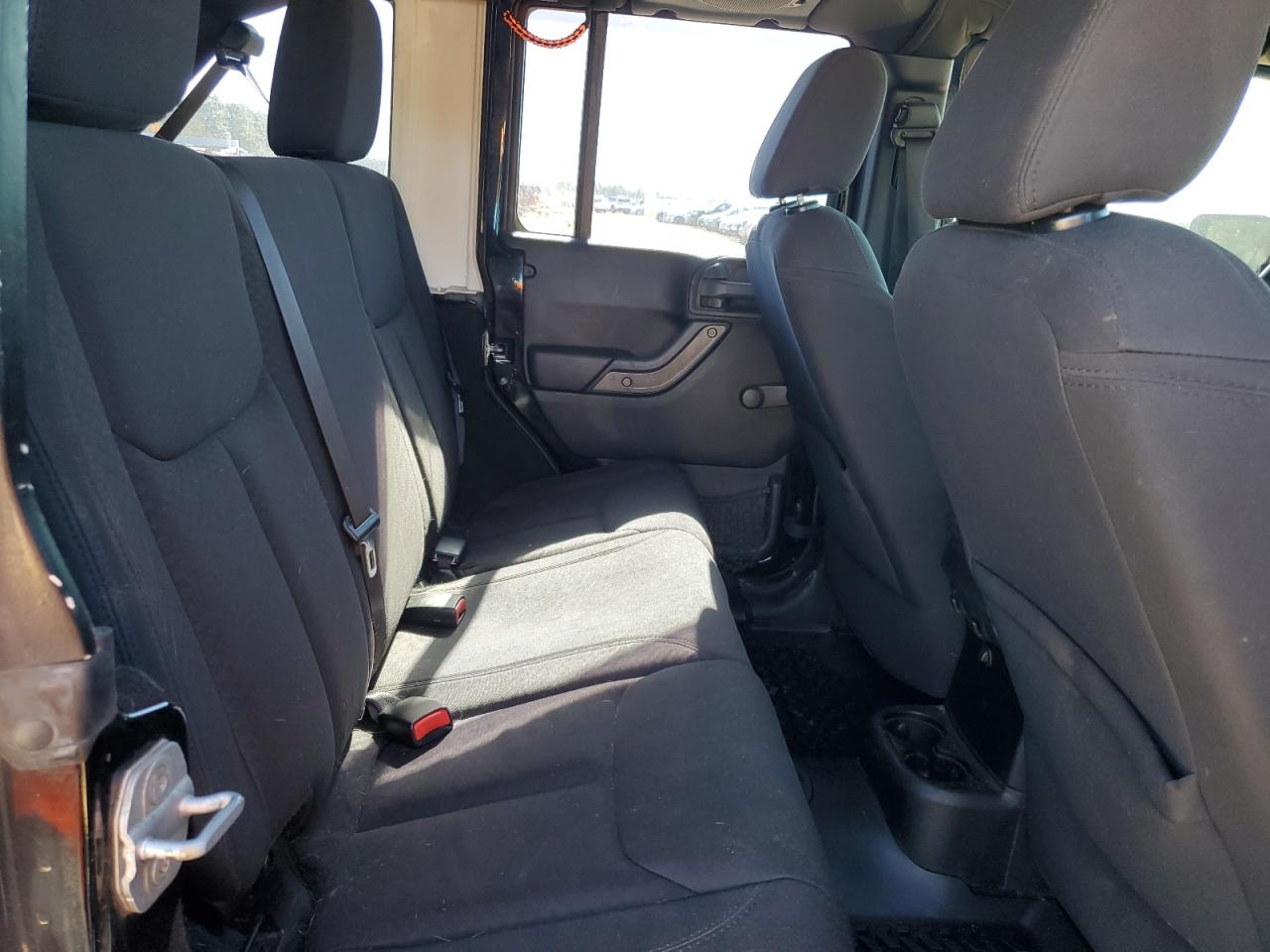 2013 Jeep Wrangler - Image 11