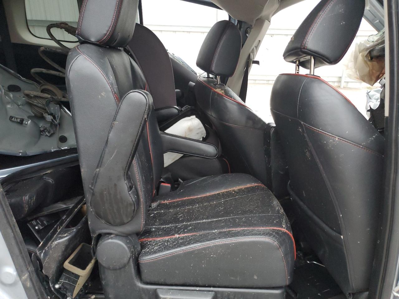 2012 Mazda 5 - Image 12