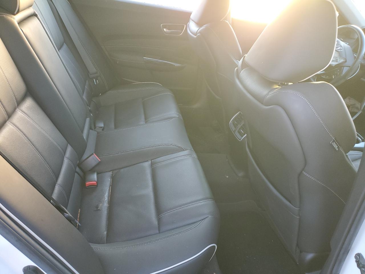 2020 Acura TLX - Image 10