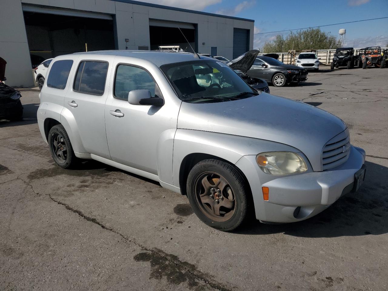 2010 Chevrolet HHR - Image 4